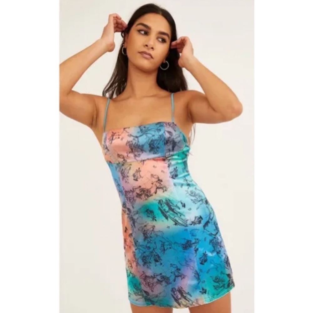 Urban Outfitters• Dawn velvet mini dress